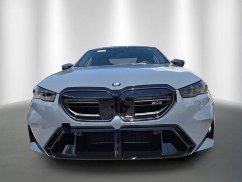 New 2027 BMW M5 w/ Carbon Package AWD/4WD image 2