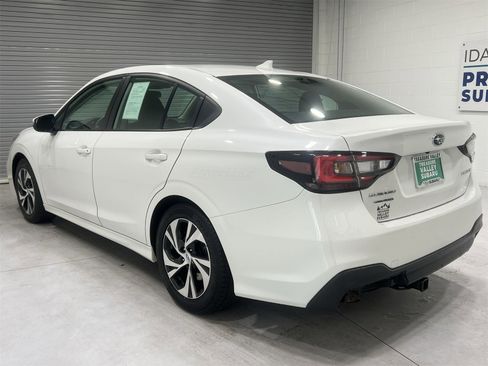 Used 2023 Subaru Legacy Premium image 6