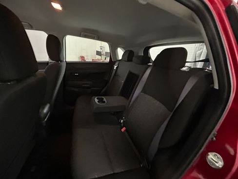 Used 2022 Mitsubishi Outlander Sport ES FWD image 19