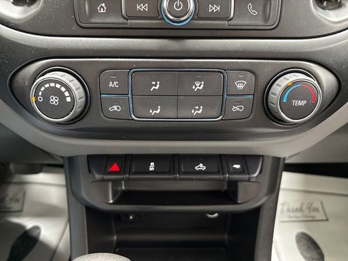 Used 2022 Chevrolet Colorado W/T w/ WT Convenience Package image 28