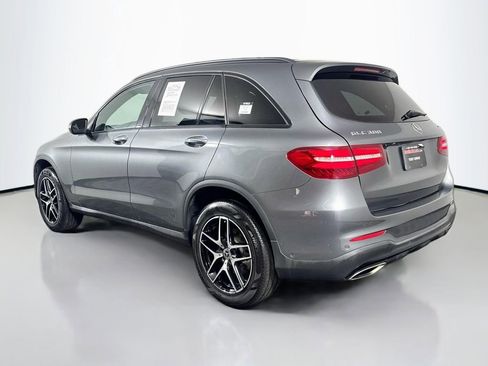 Used 2018 Mercedes-Benz GLC 300 4MATIC w/ Multimedia Package image 7