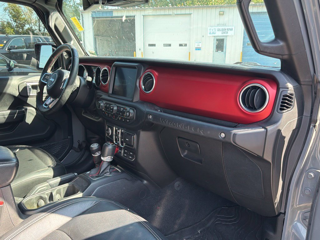 Used 2019 Jeep Wrangler Unlimited Rubicon AWD/4WD image 14