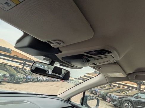 Used 2025 Subaru Legacy Premium AWD/4WD image 21