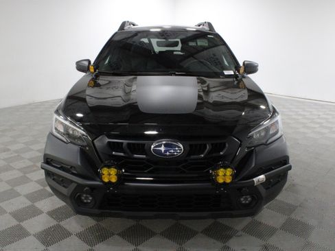 Used 2025 Subaru Outback Wilderness AWD/4WD image 33