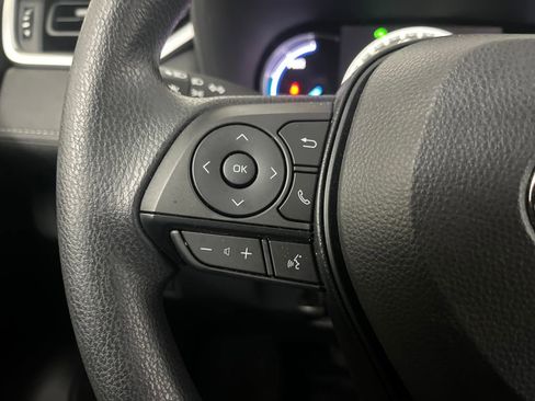 Used 2025 Toyota RAV4 LE image 59