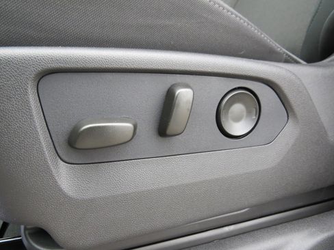 New 2026 Chevrolet Silverado 1500 Custom w/ Turbomax Blackout Package image 18