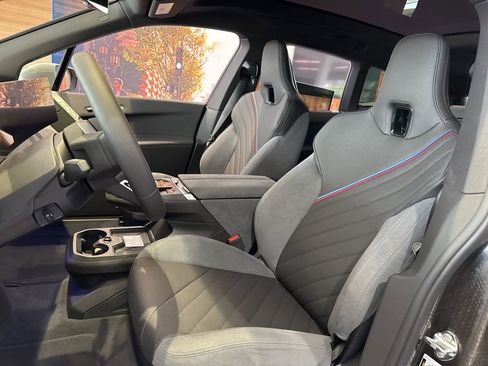 New 2026 BMW iX xDrive45 w/ M Sport Package image 15