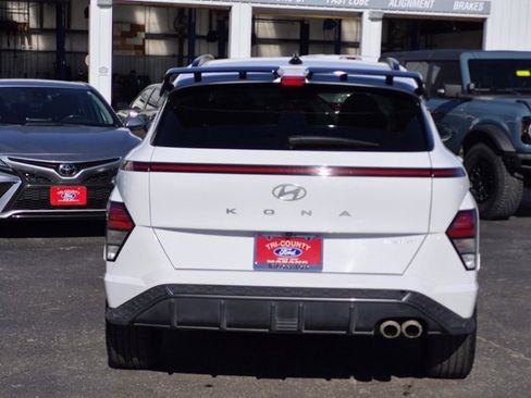 Used 2024 Hyundai Kona N Line image 5