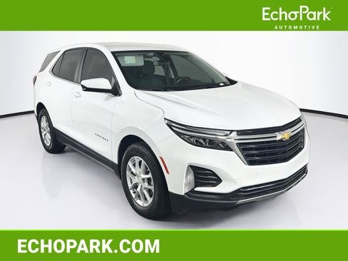 Used 2022 Chevrolet Equinox LT FWD image 1