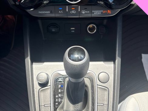 Used 2023 Hyundai Kona SEL w/ Cargo Package FWD image 14