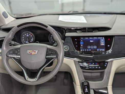 Certified 2024 Cadillac XT6 Premium Luxury w/ Technology Package AWD/4WD image 5