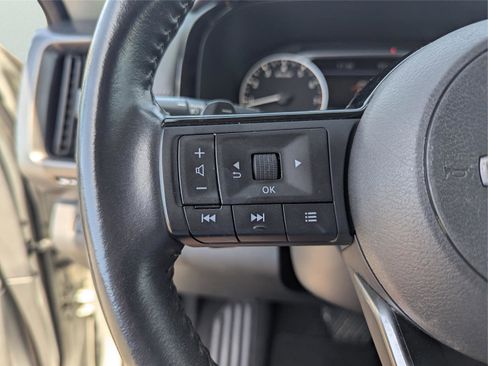 Used 2023 Nissan Pathfinder SL image 33