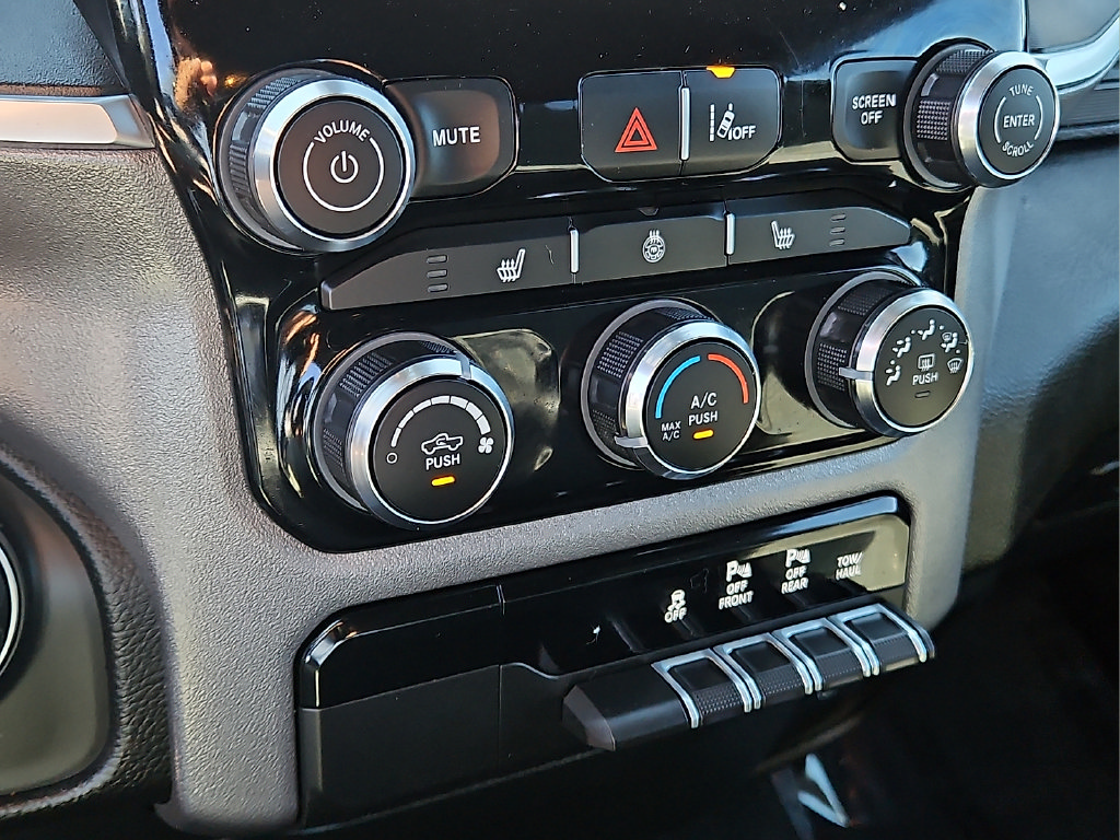 Used 2025 RAM 1500 Big Horn AWD/4WD image 22