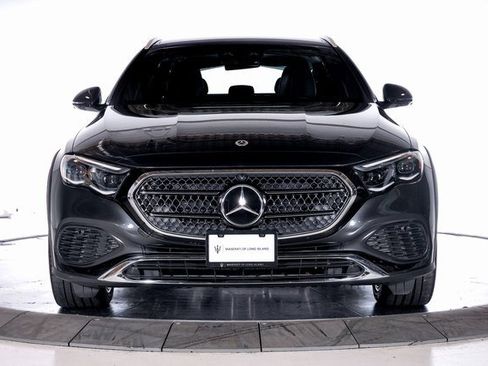 Used 2024 Mercedes-Benz E 450 4MATIC All-Terrain Wagon image 9