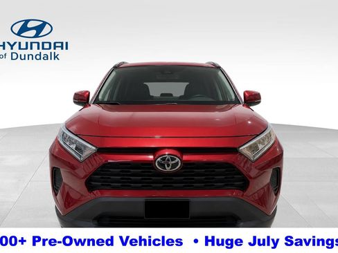 Used 2020 Toyota RAV4 XLE w/ Convenience Package FWD image 7