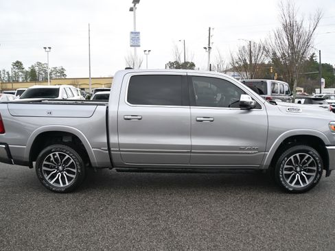 Used 2025 RAM 1500 Limited image 18