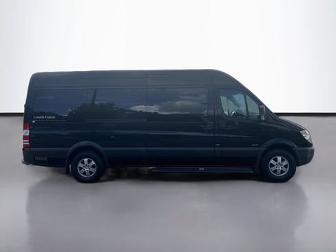 Used 2012 Mercedes-Benz Sprinter 2500 image 2