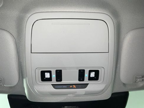 New 2026 Ford Explorer Active w/ Active Comfort Package RWD image 22