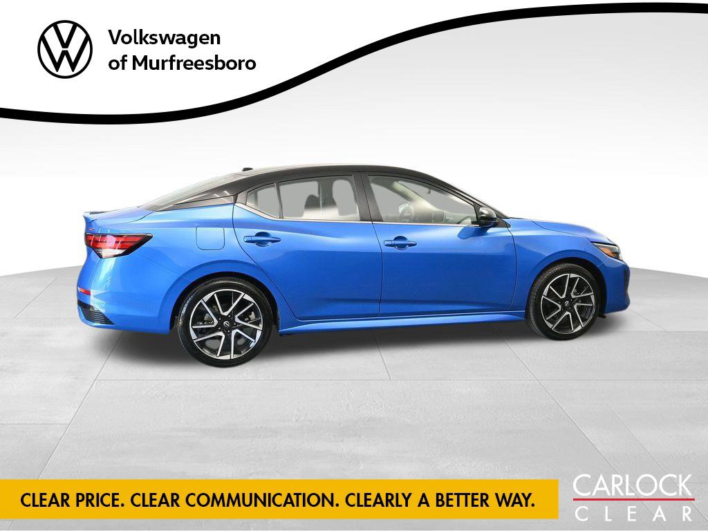 Used 2025 Nissan Sentra SR w/ Trunk Package FWD image 4