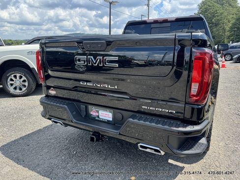 Used 2023 GMC Sierra 1500 Denali w/ Denali Reserve Package AWD/4WD image 9