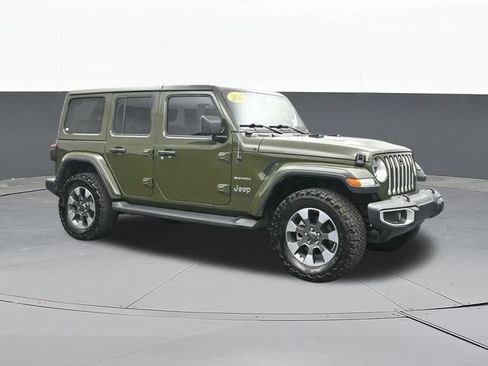 Used 2022 Jeep Wrangler Unlimited Sahara AWD/4WD image 20