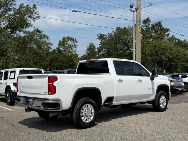 Used 2025 Chevrolet Silverado 2500 LTZ w/ LTZ Premium Package AWD/4WD image 6