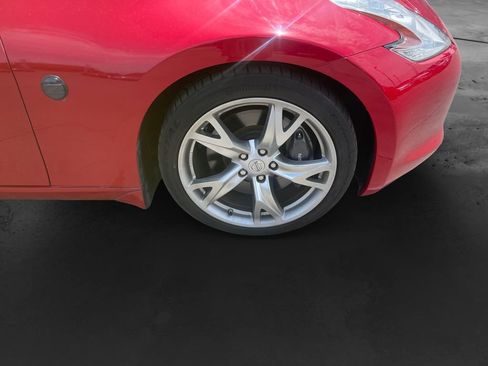 Used 2011 Nissan 370Z Coupe w/ Sport Pkg RWD image 37