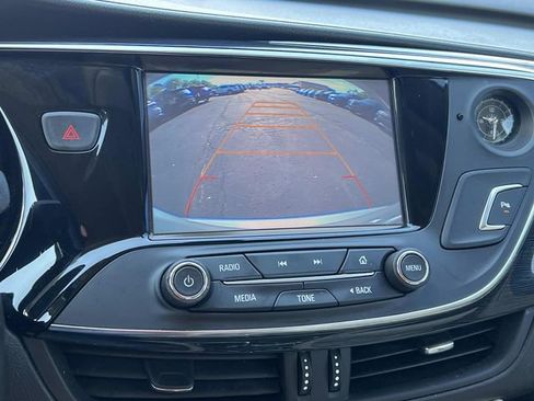 Used 2017 Buick Envision Preferred FWD image 24