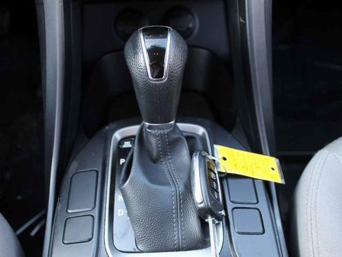 Used 2018 Hyundai Santa Fe Sport image 23