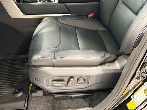 New 2026 Toyota Tundra Platinum AWD/4WD image 17
