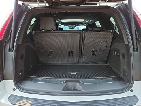 Certified 2024 Cadillac Escalade Sport Platinum w/ LPO, ONYX Package AWD/4WD image 31