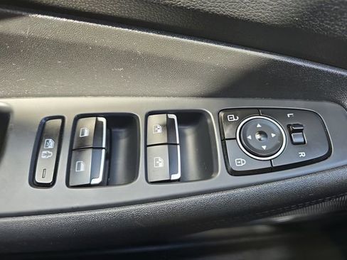 Used 2023 Hyundai Santa Fe SEL image 28