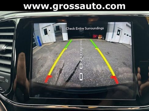 Used 2021 Jeep Grand Cherokee Laredo X image 20