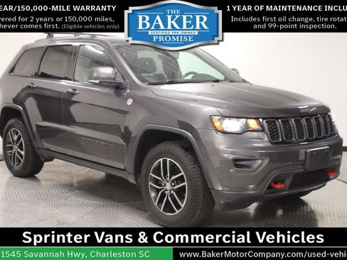 Used 2018 Jeep Grand Cherokee Trailhawk AWD/4WD image 10