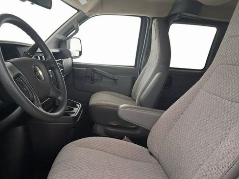 Used 2024 Chevrolet Express 3500 LT w/ LT Preferred Equipment Group image 12