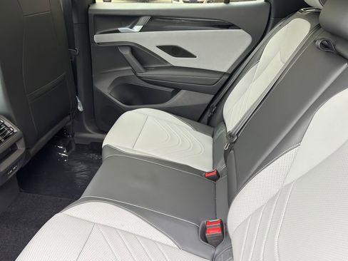 New 2026 Volkswagen Tiguan SE R-Line image 26