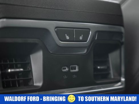 Used 2024 Chevrolet Silverado 1500 LTZ w/ LTZ Premium Package image 38