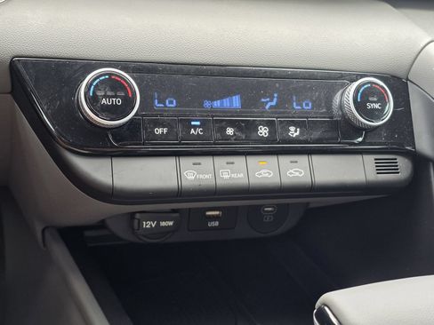 Certified 2026 Hyundai Elantra Sport FWD image 21