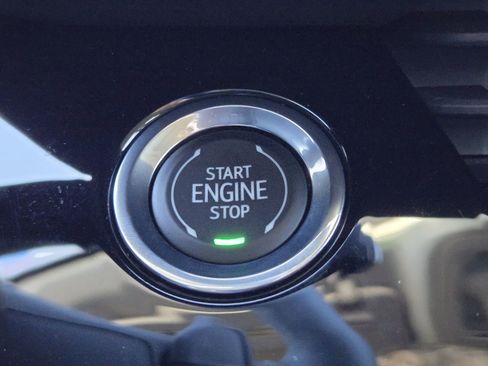 New 2026 Buick Envision Avenir image 24