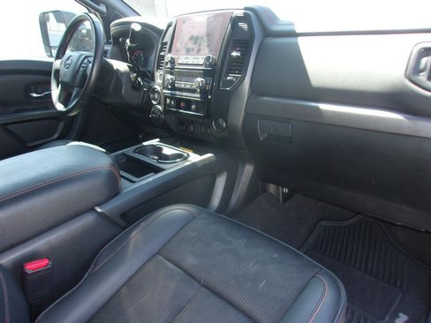 Used 2021 Nissan Titan PRO-4X w/ Off Road Protection Package AWD/4WD image 13