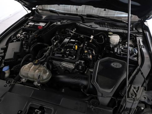 Used 2021 Ford Mustang EcoBoost Coupe 2D w/ Equipment Group 101A image 34