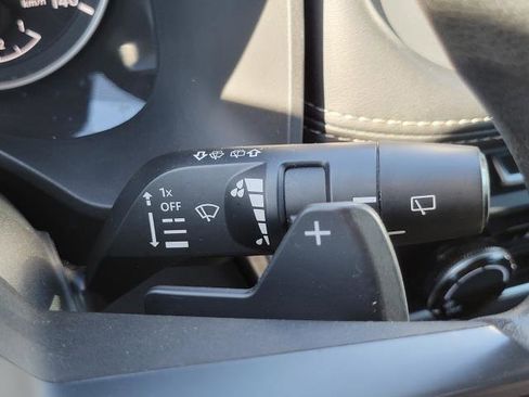 Used 2023 Nissan Rogue S AWD/4WD image 15