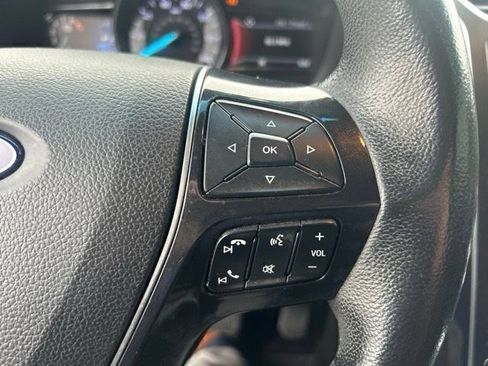 Used 2017 Ford Explorer Limited FWD image 11