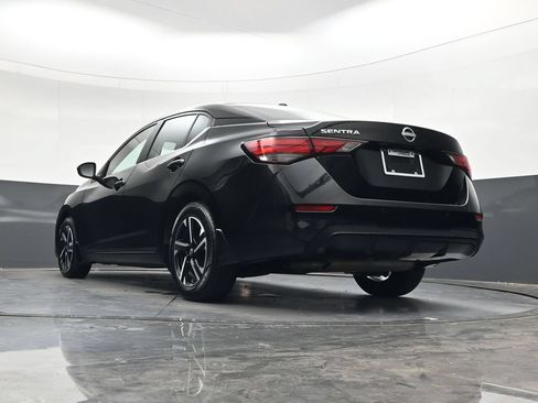 Used 2025 Nissan Sentra SV w/ All-Weather Package FWD image 31