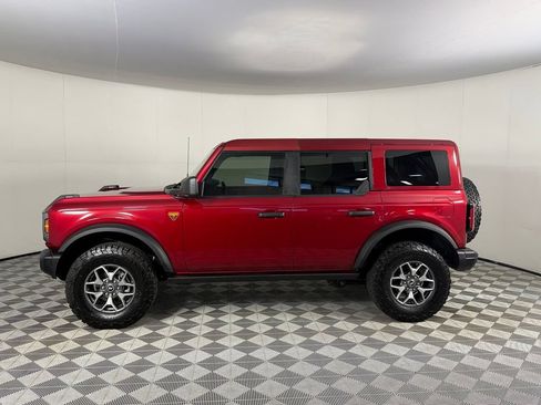 Used 2025 Ford Bronco Badlands AWD/4WD image 11