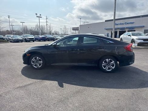 Used 2018 Honda Civic LX image 7