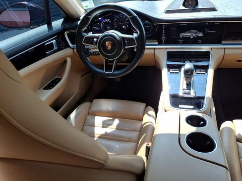 Used 2019 Porsche Panamera 4 AWD/4WD image 11