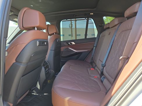 Certified 2026 BMW X5 xDrive40i image 13