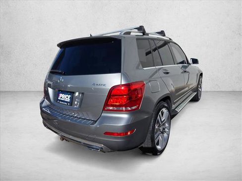 Used 2015 Mercedes-Benz GLK 350 4MATIC image 4