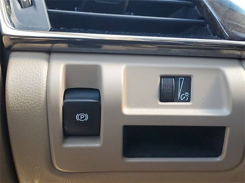 Certified 2014 Cadillac CTS Luxury image 18